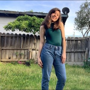 Meet your Posher, Anahi